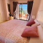 Golden Dreams Of Lejlighed Marbella