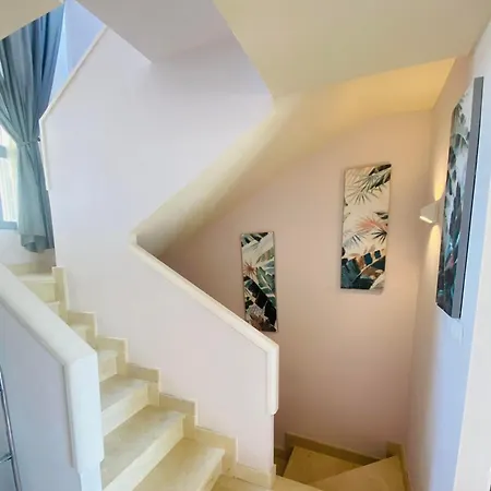 Golden Dreams Of Apartmán Marbella