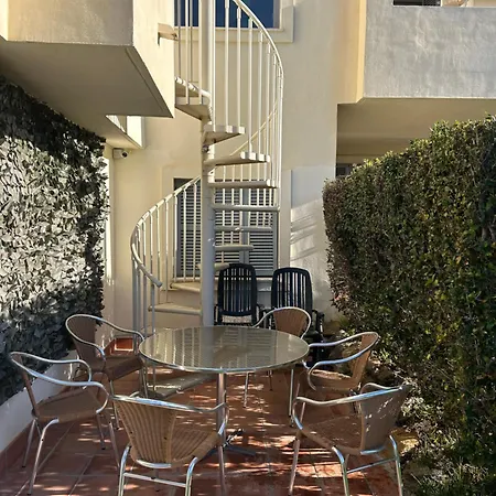 Apartment Golden Dreams Of *